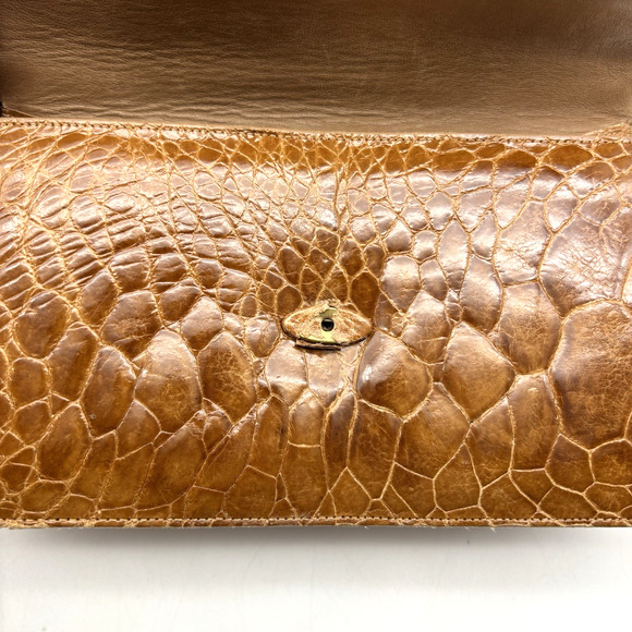 1960s Petit Honey Croc Embossed Patent Leather Top Handle Clutch Made in Italy - Picture 10 of 16